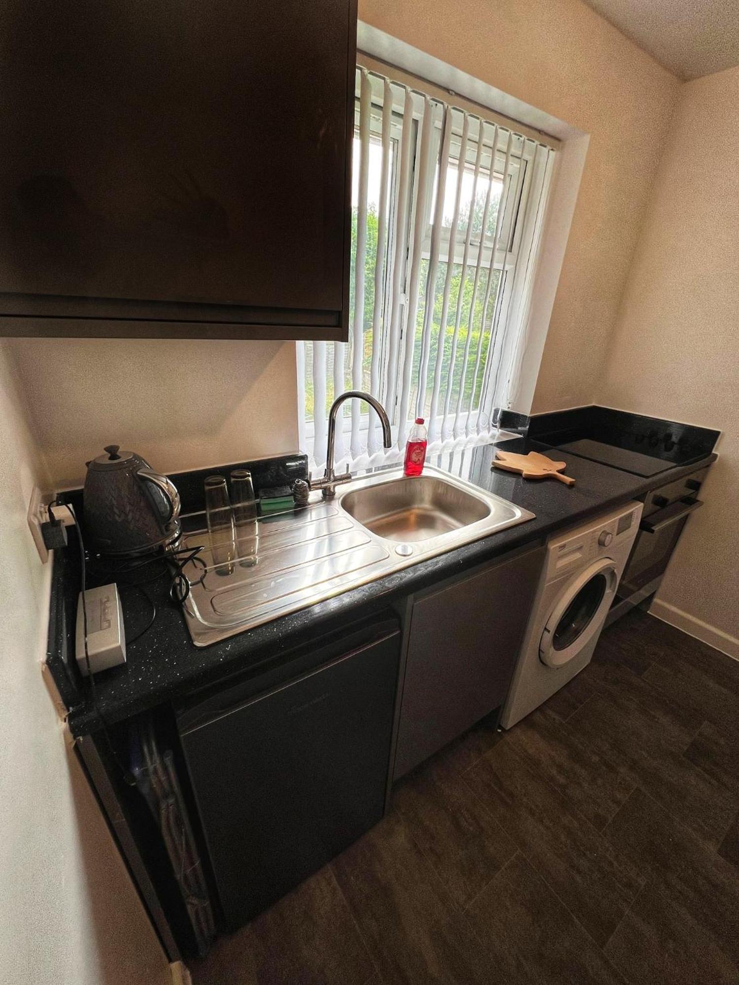 Modern Comfortable Quiet Self Contained Apartments Brackley  Exteriör bild