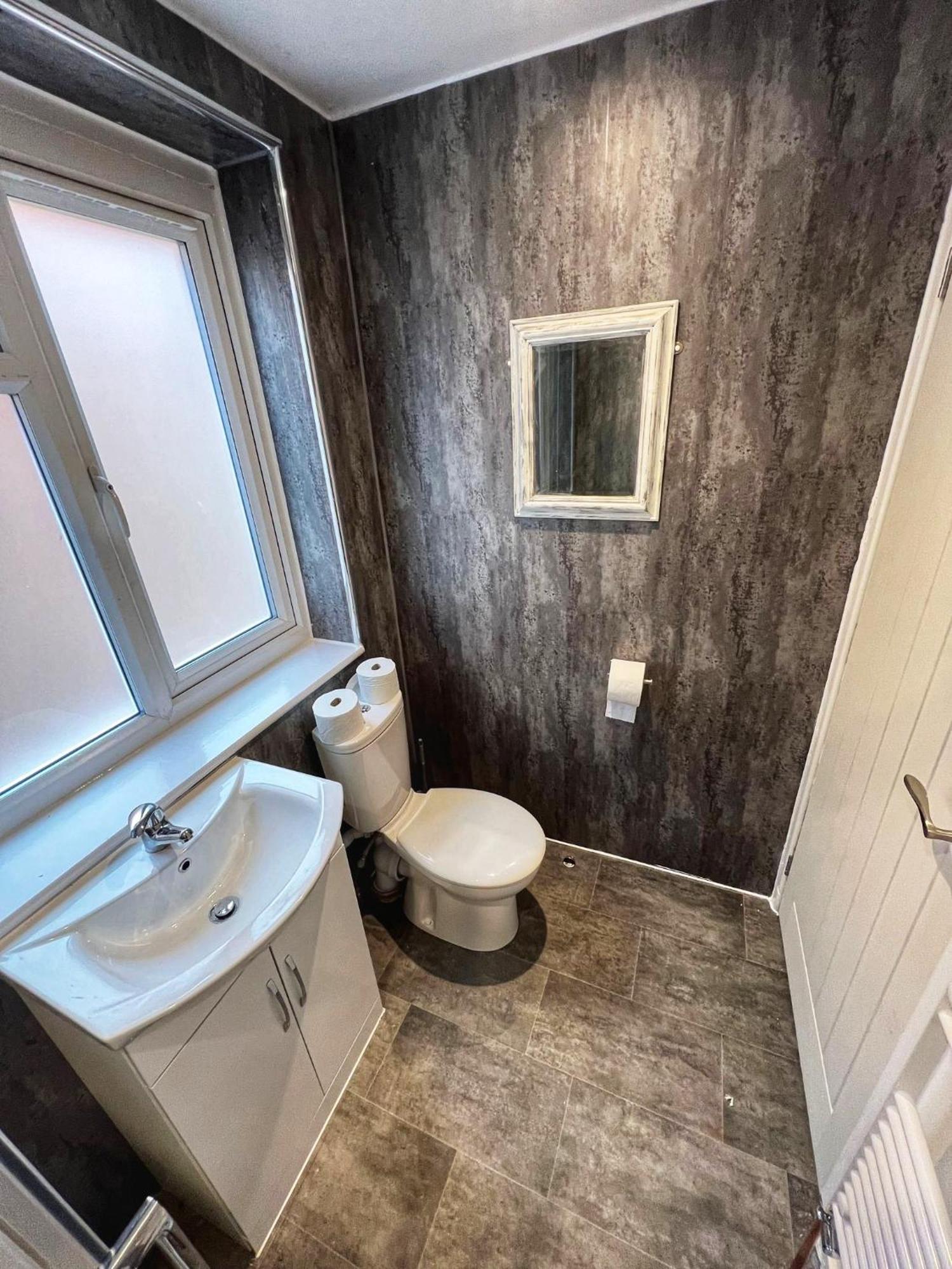 Modern Comfortable Quiet Self Contained Apartments Brackley  Exteriör bild
